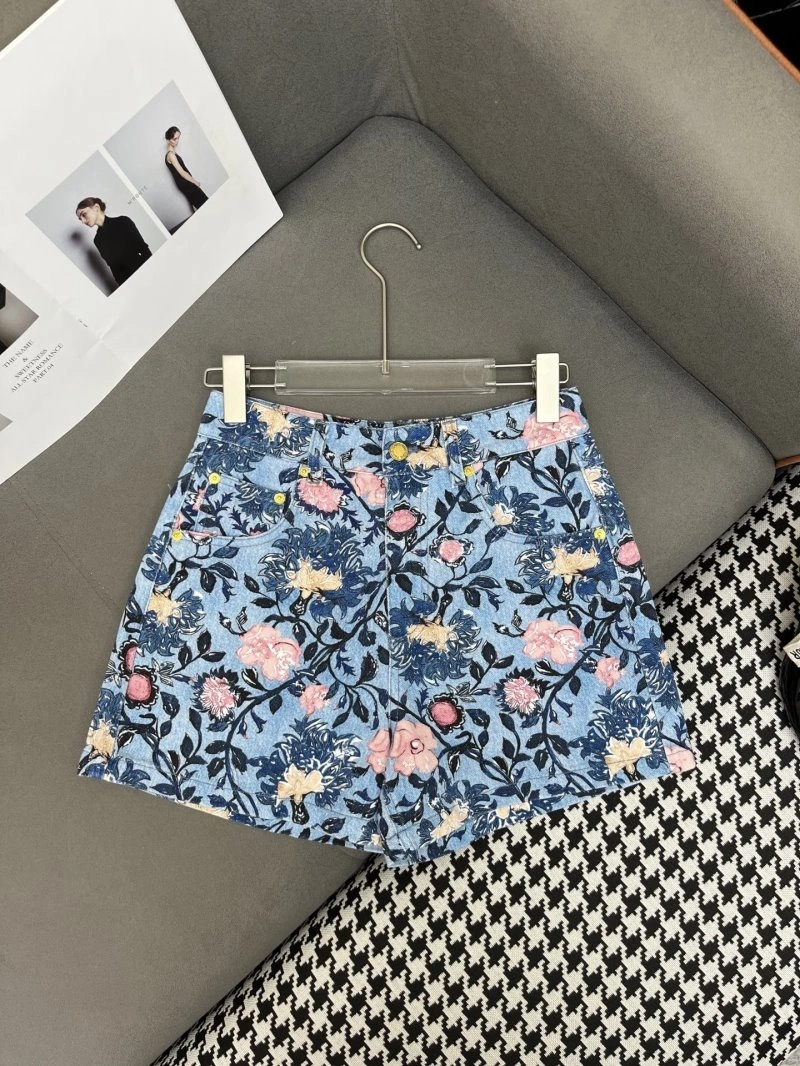 Louis Vuitton Short Pants Stretchable 131699