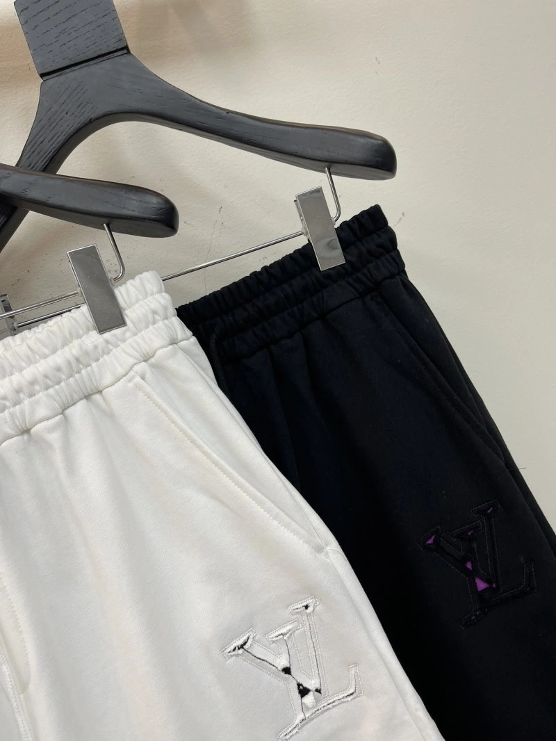 Louis Vuitton Short Pants Classic 130667