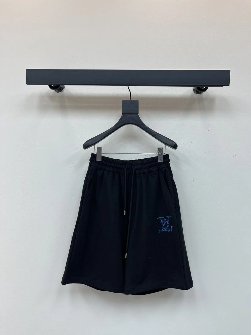Minimalist Louis Vuitton Short Pants 130665
