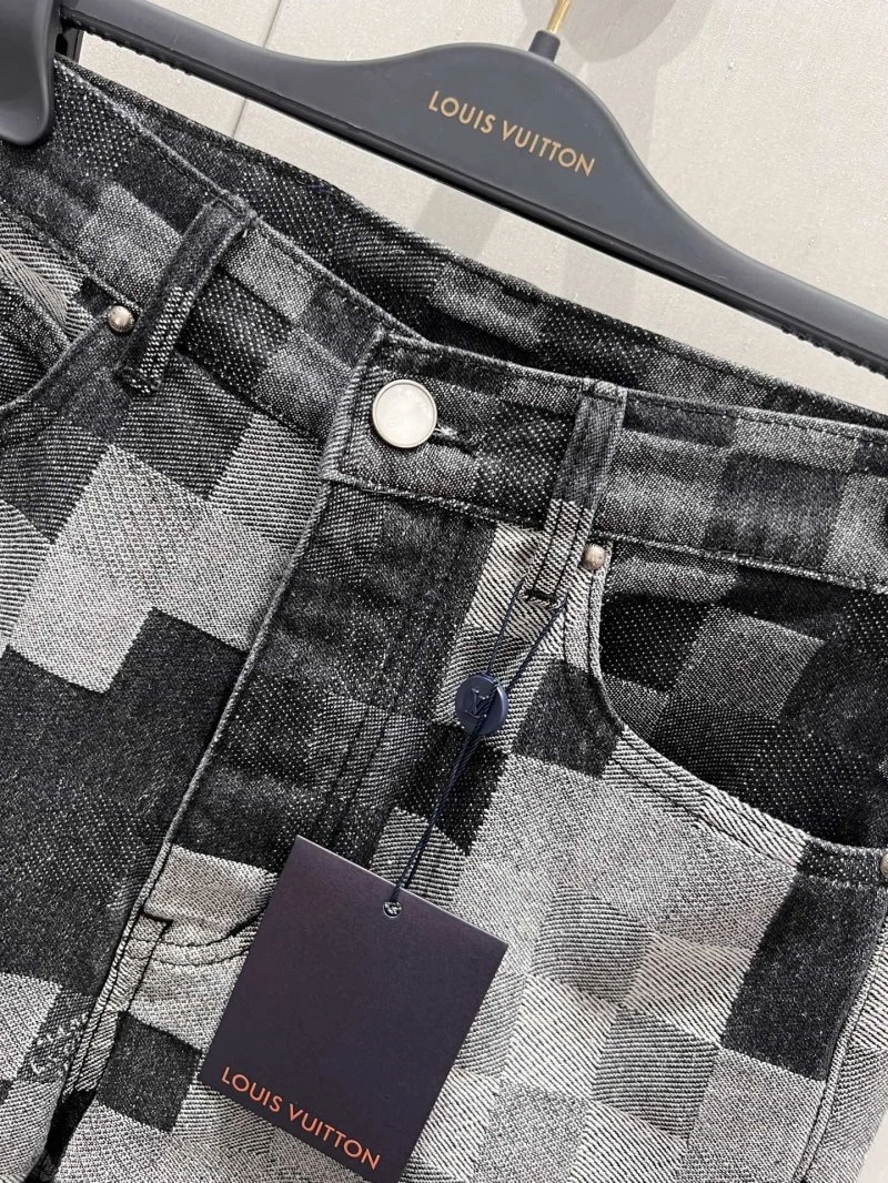 Louis Vuitton Short Pants HighQuality 130663