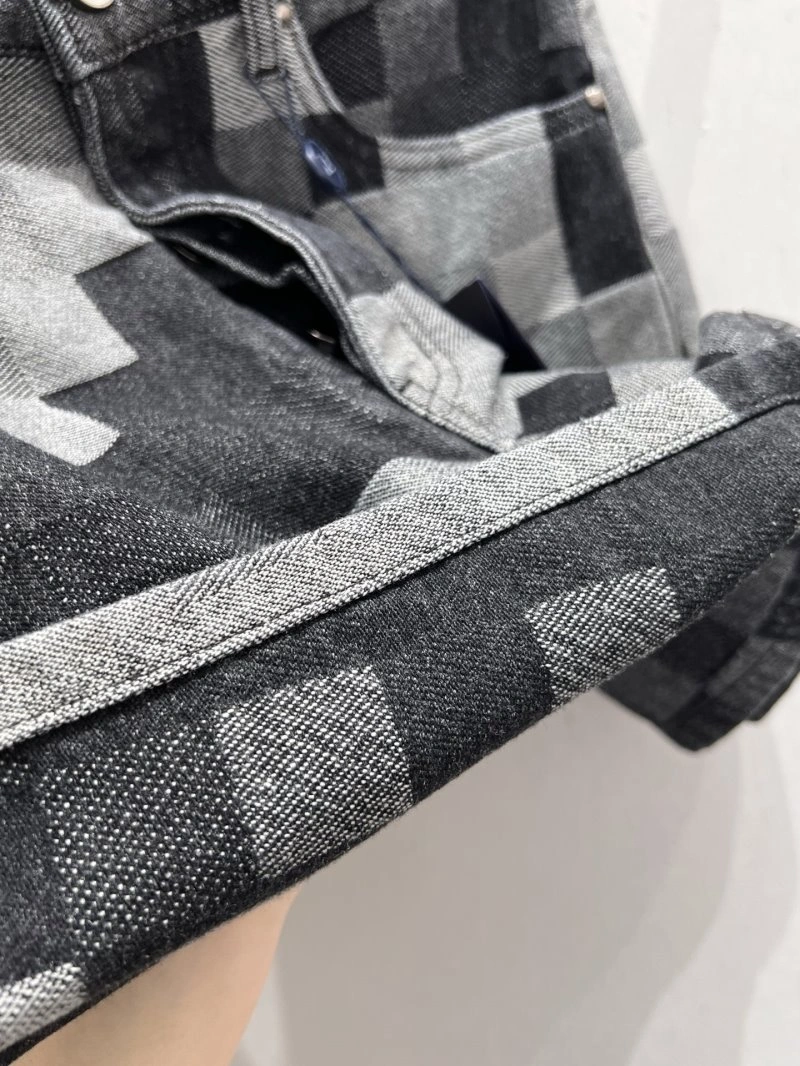 Louis Vuitton Short Pants HighQuality 130663