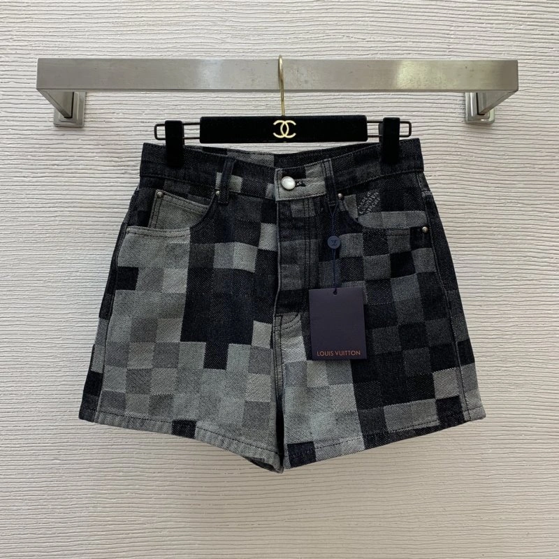 Louis Vuitton Short Pants Durable 130662