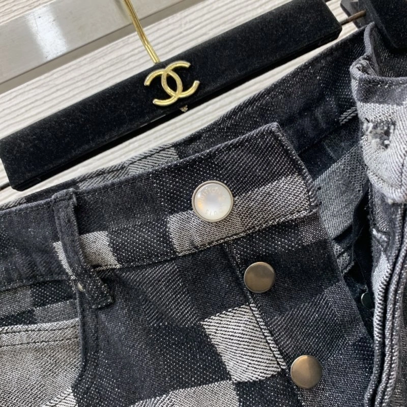 Louis Vuitton Short Pants Durable 130662