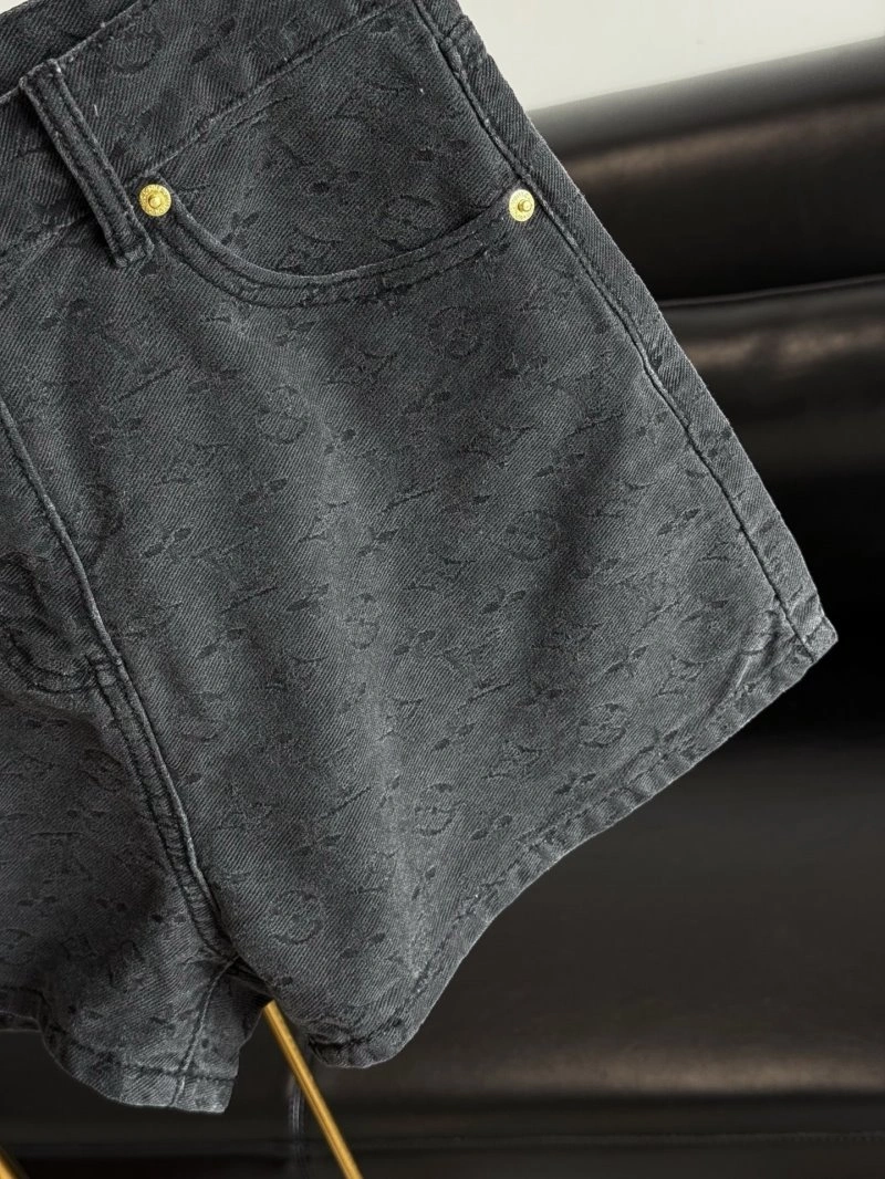 HighPerformance Louis Vuitton Short Pants 130670