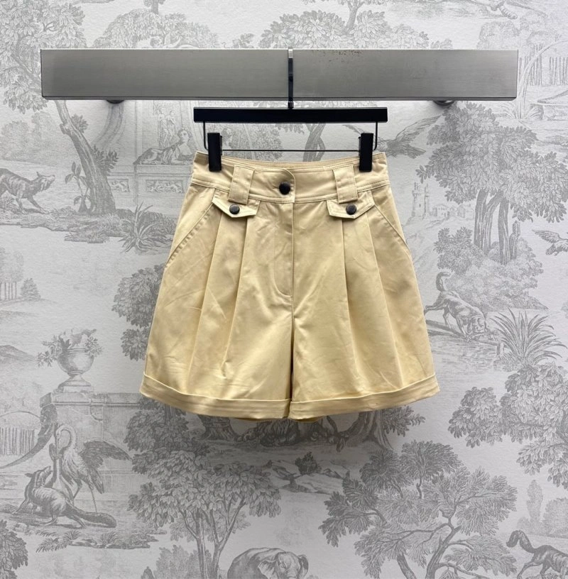 Seasonal Louis Vuitton Short Pants 130651