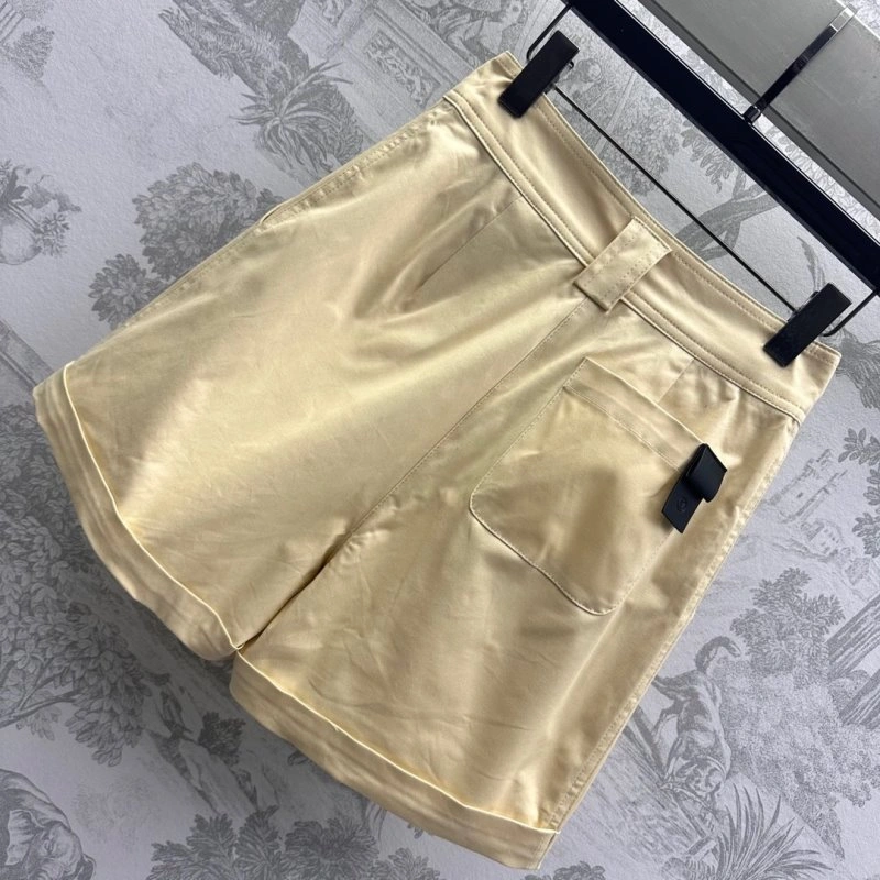 Seasonal Louis Vuitton Short Pants 130651
