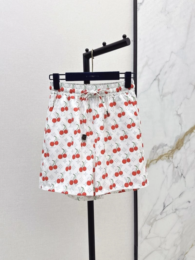 Trendy Louis Vuitton Short Pants 130636