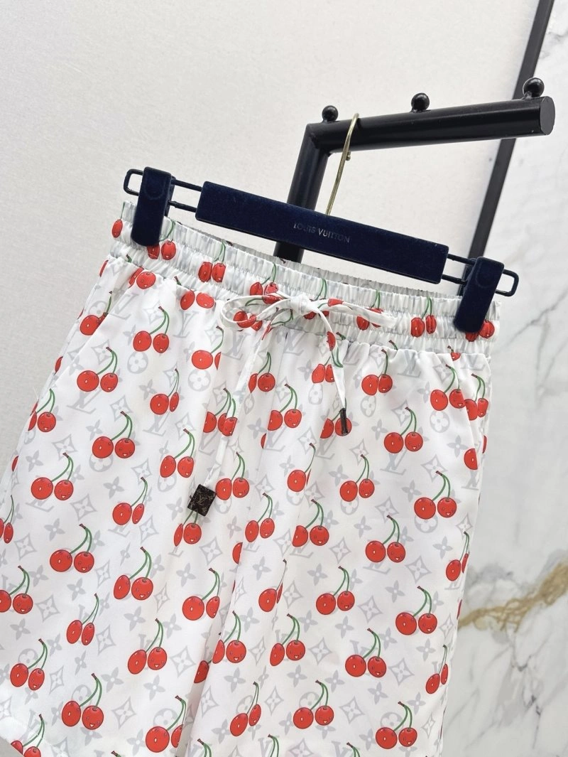 Trendy Louis Vuitton Short Pants 130636