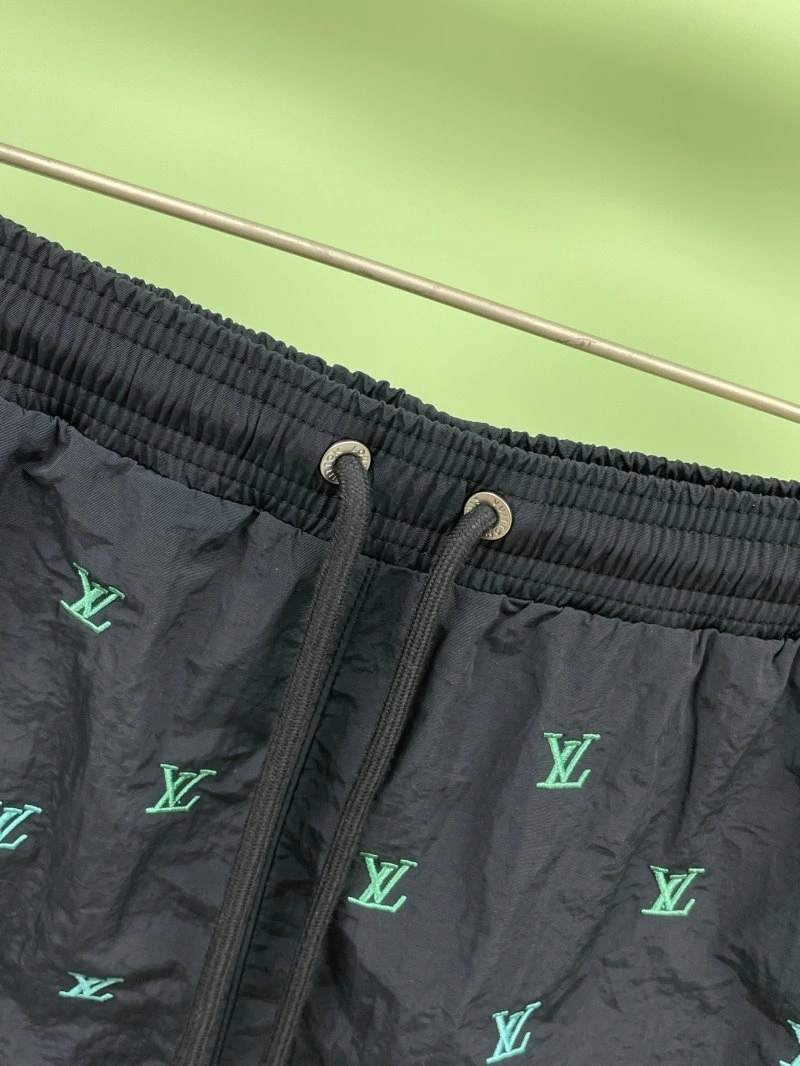 ComfortFit Louis Vuitton Short Pants 130637