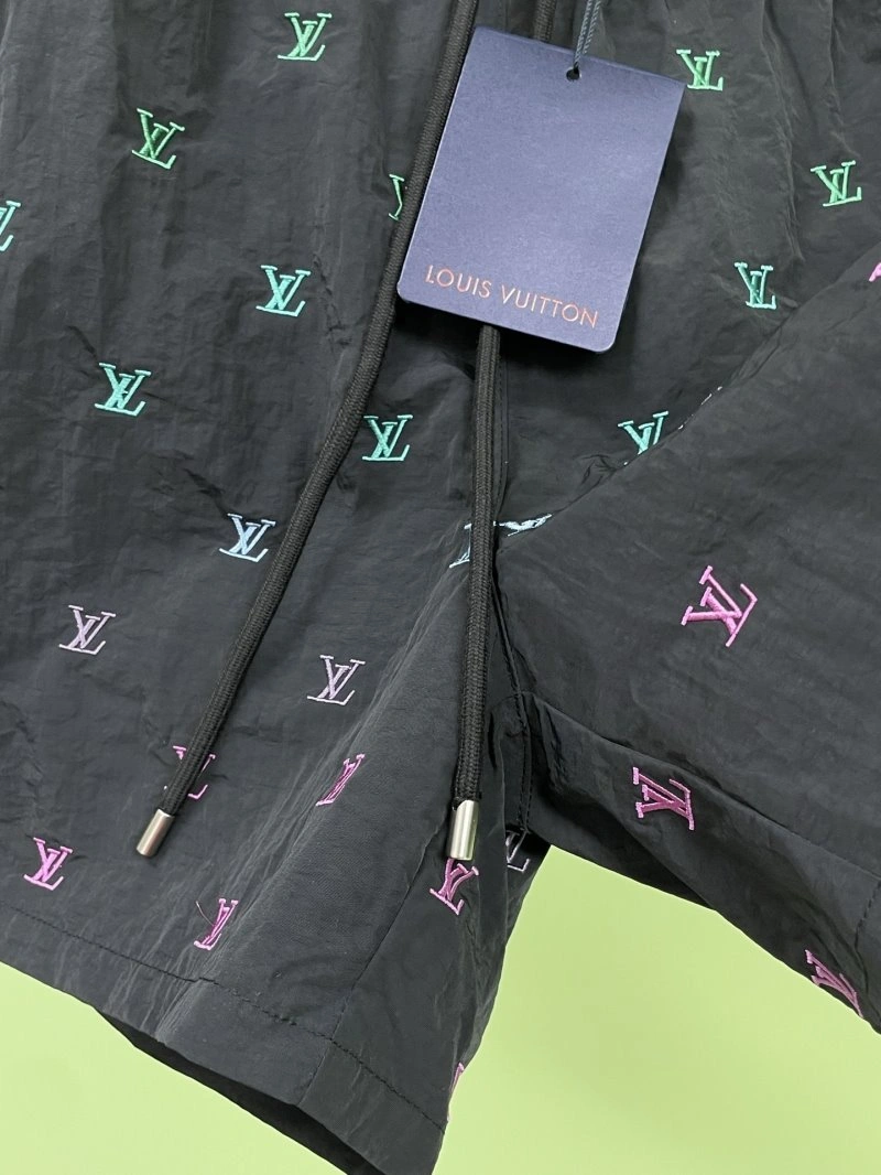 ComfortFit Louis Vuitton Short Pants 130637