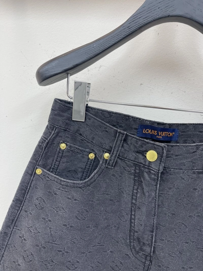 Upgraded Louis Vuitton Short Pants 130640