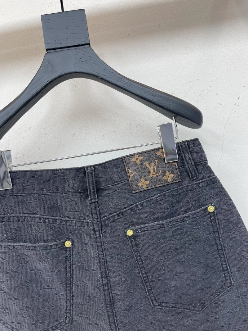 Upgraded Louis Vuitton Short Pants 130640