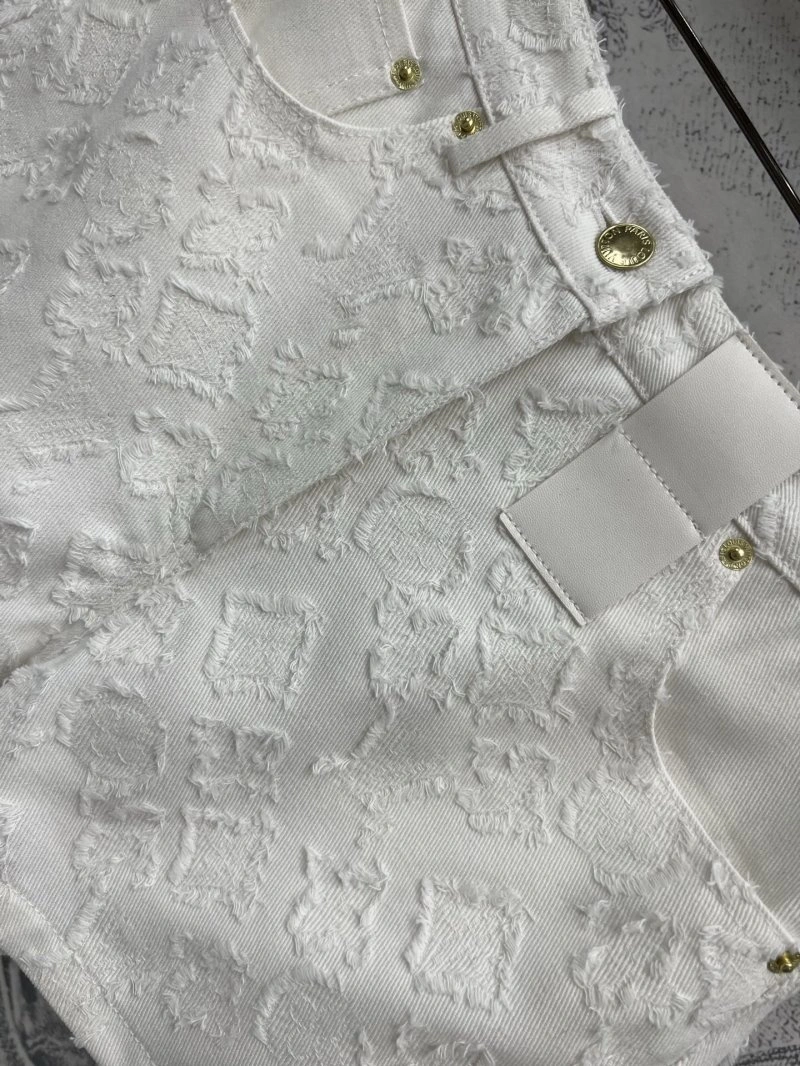 Cozy Louis Vuitton Short Pants 130653