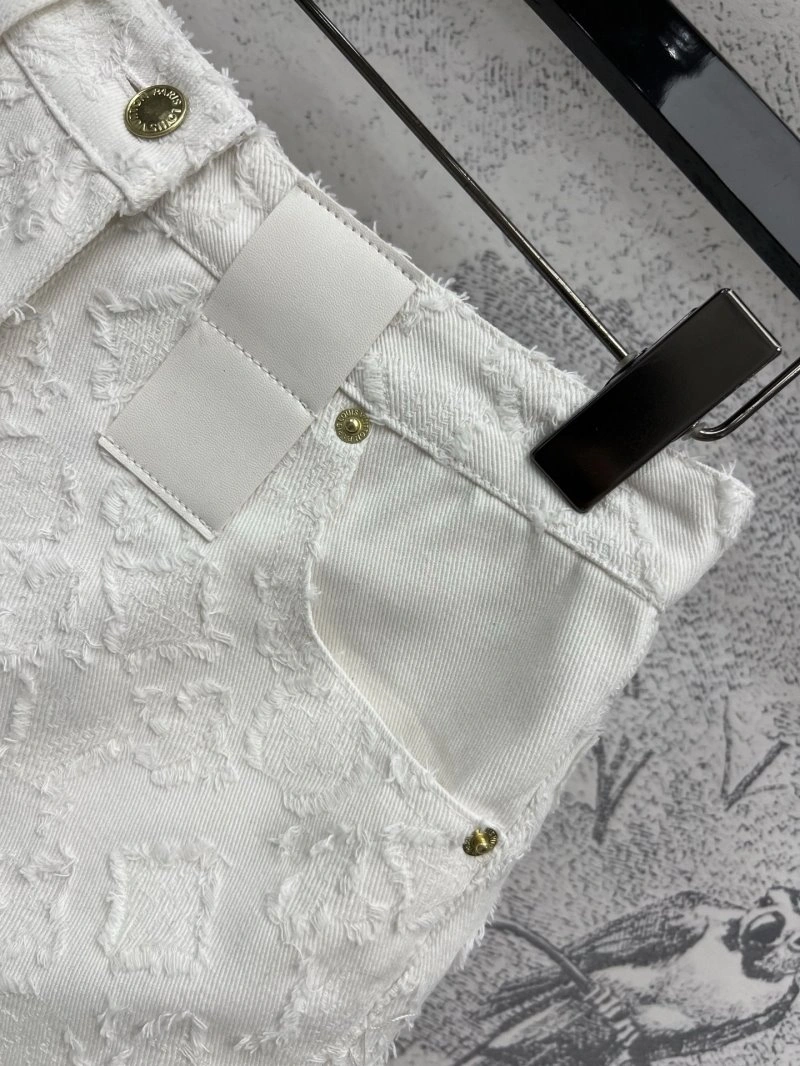 Cozy Louis Vuitton Short Pants 130653