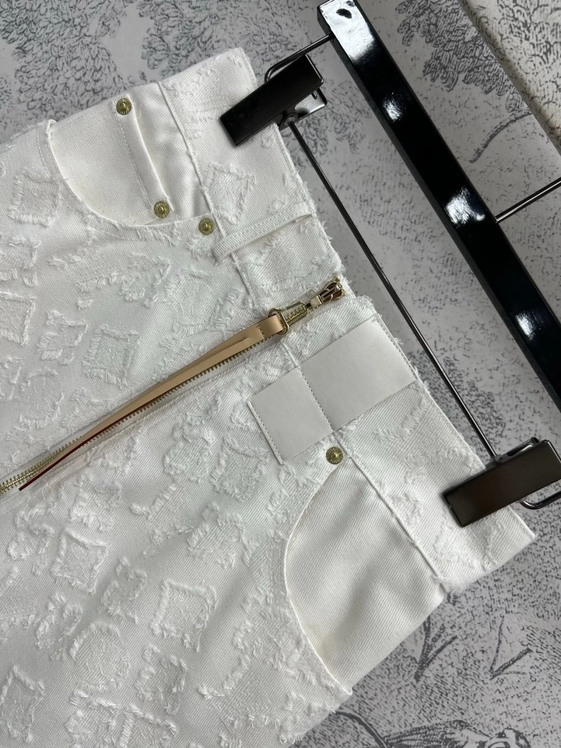 Louis Vuitton Short Pants Resilient 130633