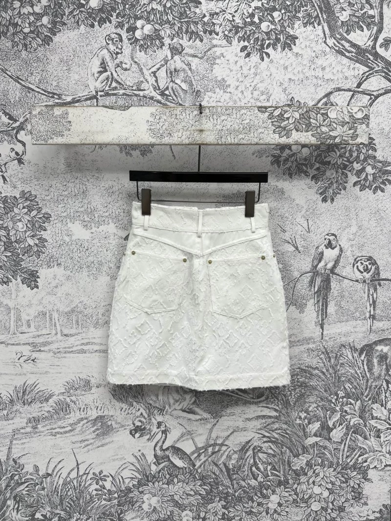 Louis Vuitton Short Pants Resilient 130633
