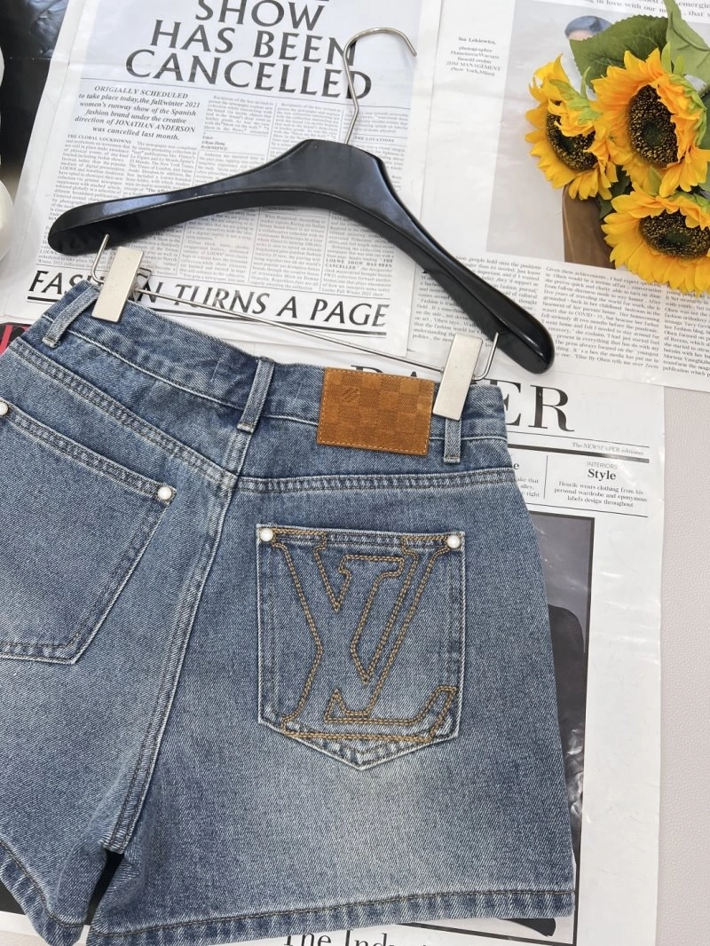 Louis Vuitton Short Pants Neat 130652