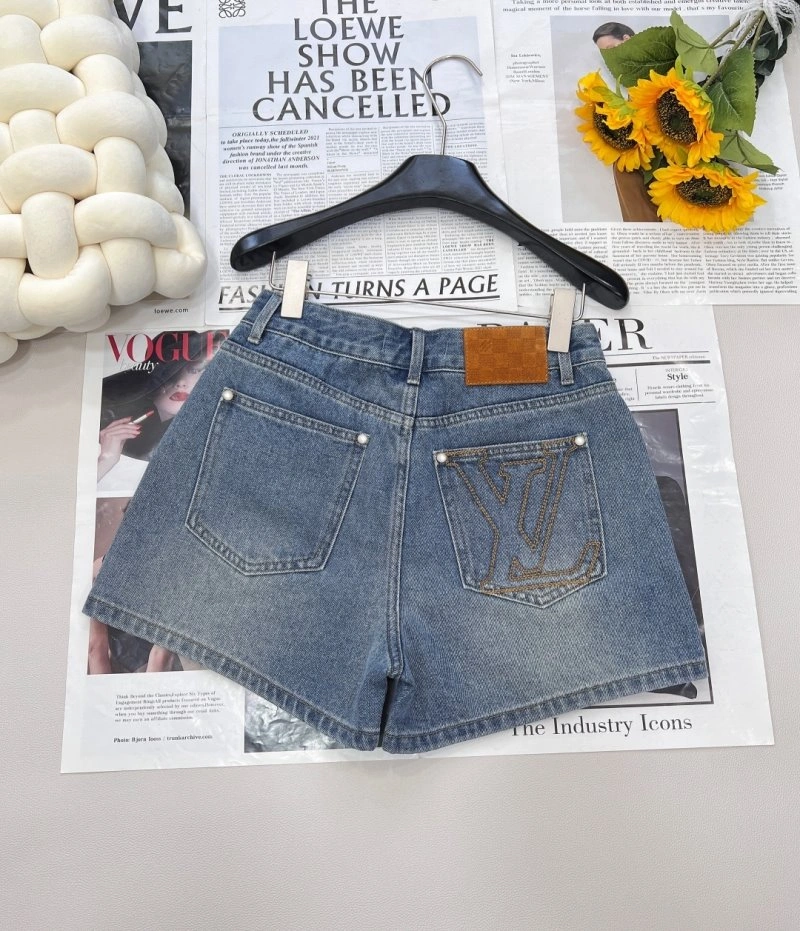 Louis Vuitton Short Pants Neat 130652
