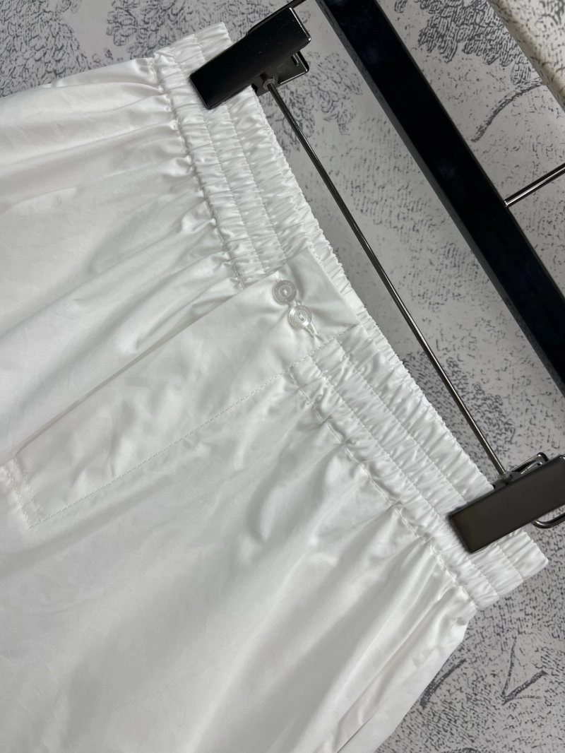 Louis Vuitton Short Pants Chic 130655
