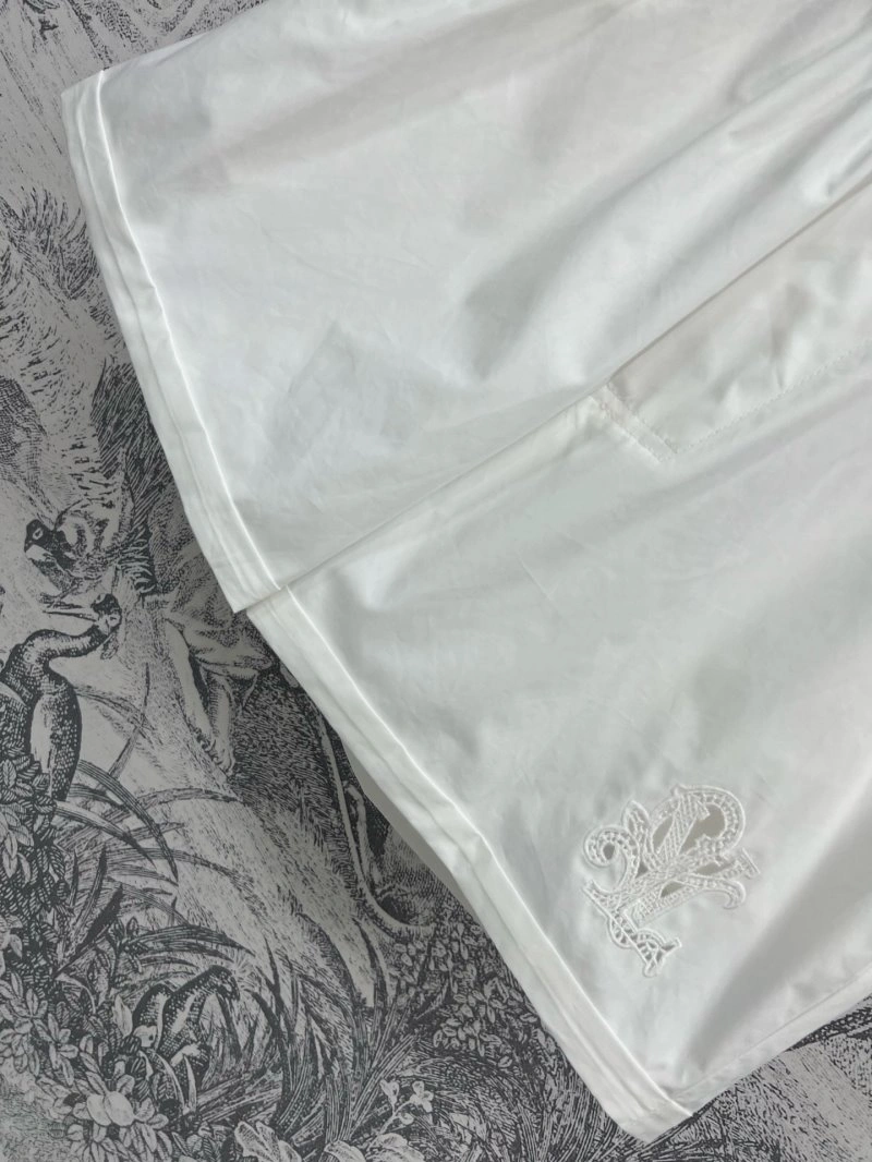 Louis Vuitton Short Pants Chic 130655