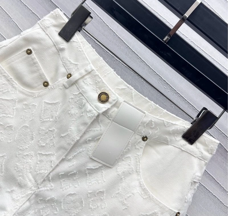 Louis Vuitton Short Pants Functional 130645