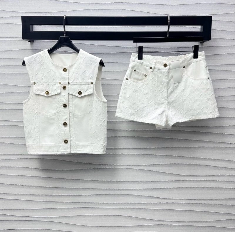 Louis Vuitton Short Pants Functional 130645