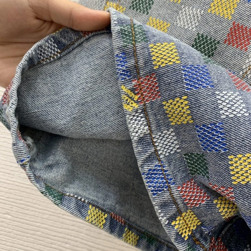 Breathable Louis Vuitton Short Pants 130639