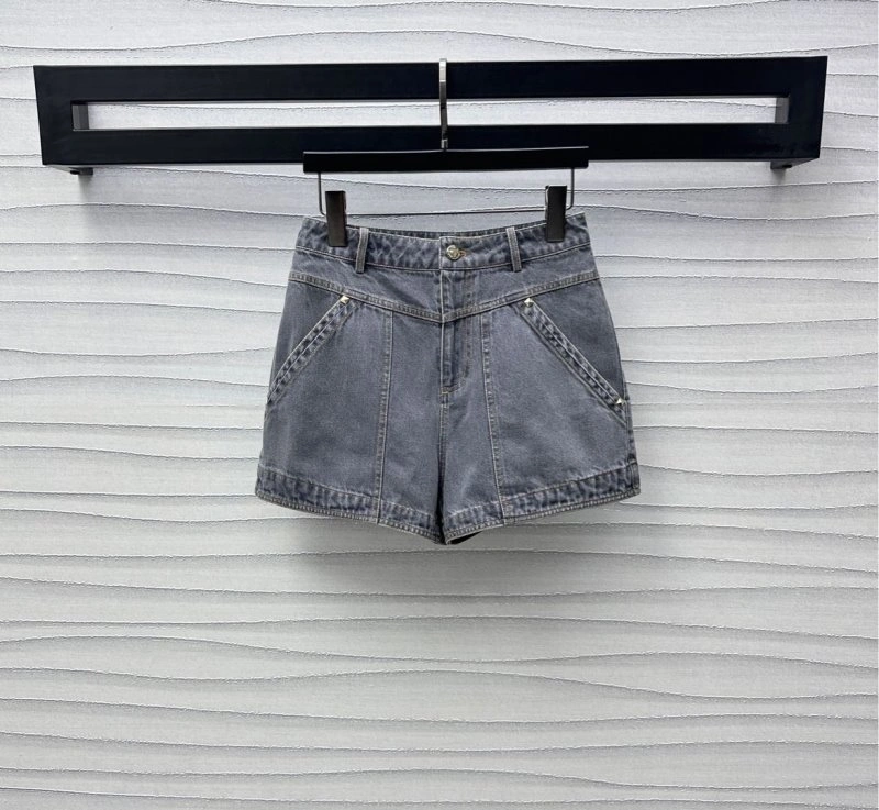 AllSeason Louis Vuitton Short Pants 130634