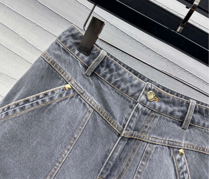 AllSeason Louis Vuitton Short Pants 130634