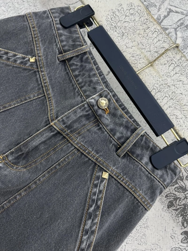 Louis Vuitton Short Pants UrbanStyle 130641