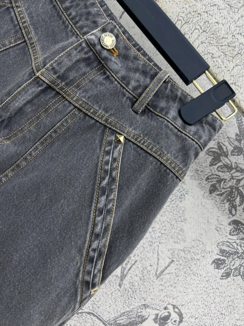 Louis Vuitton Short Pants UrbanStyle 130641