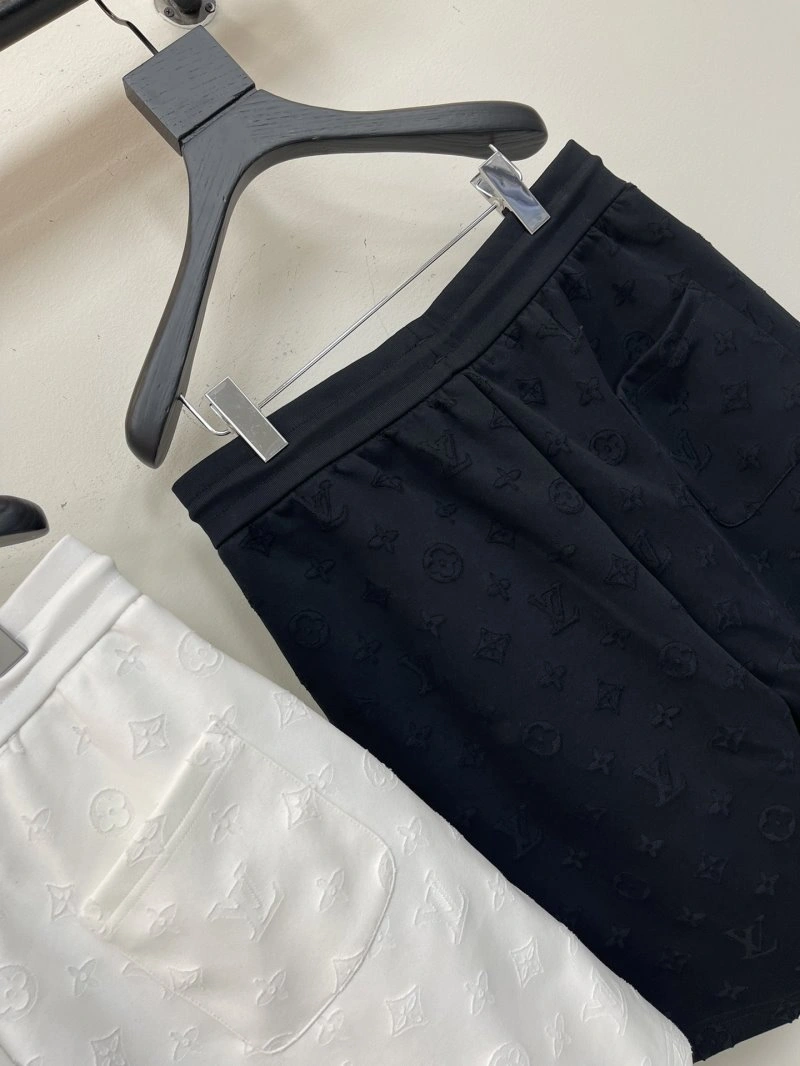 Louis Vuitton Short Pants OdorResistant 130638
