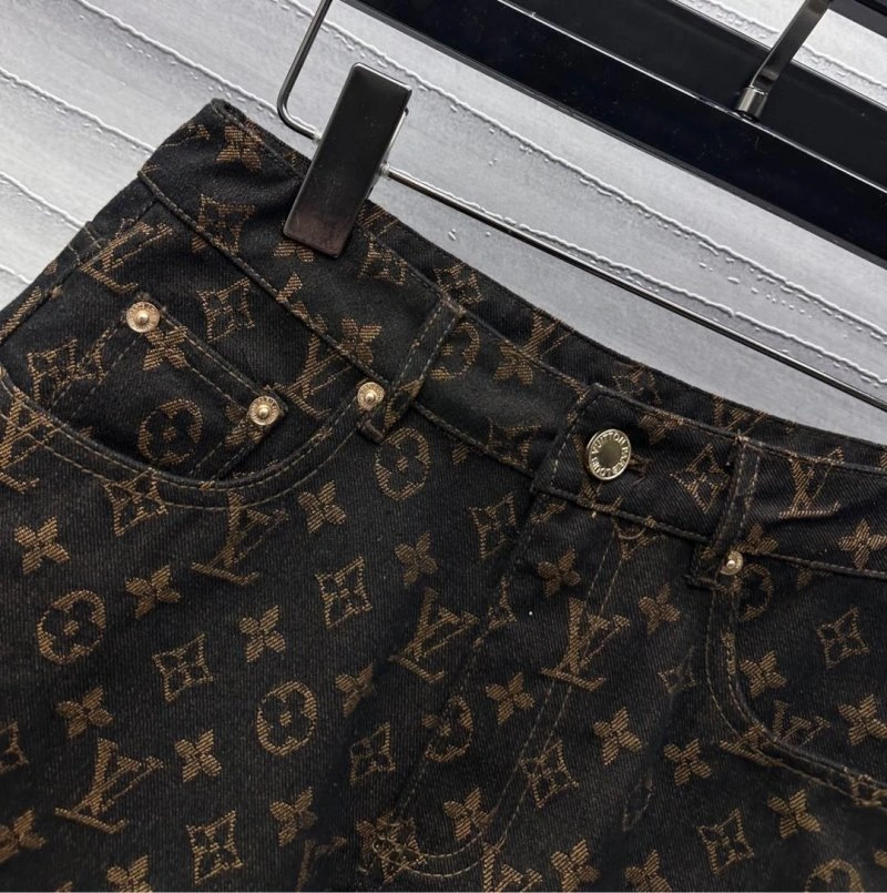 Louis Vuitton Short Pants Upgraded 130629