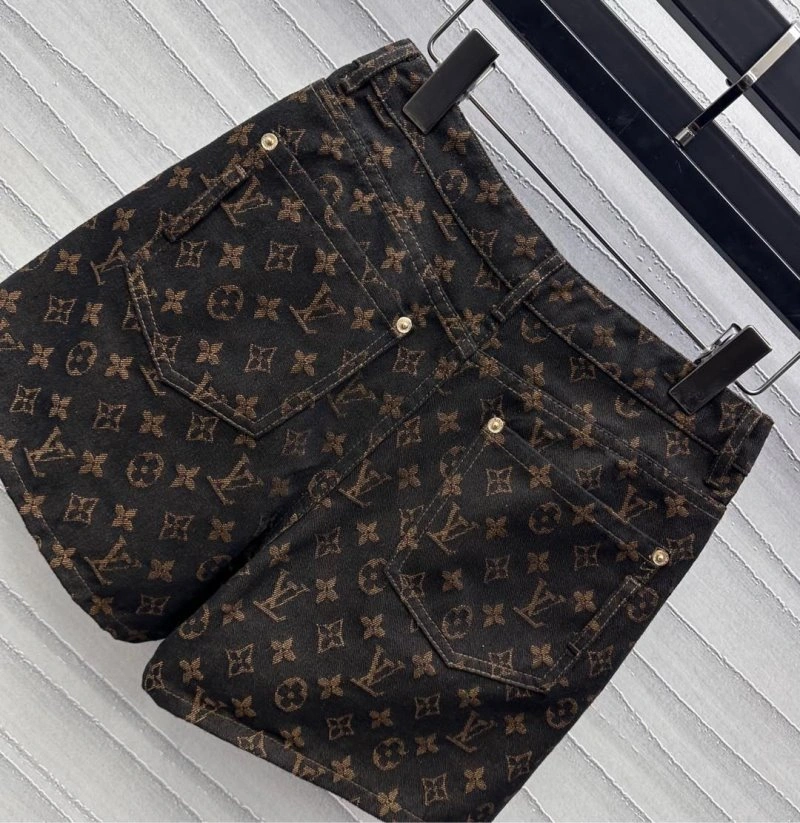 Louis Vuitton Short Pants Upgraded 130629