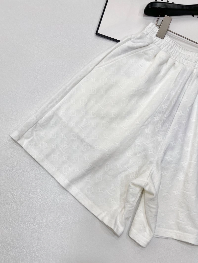Flexible Louis Vuitton Short Pants 130625