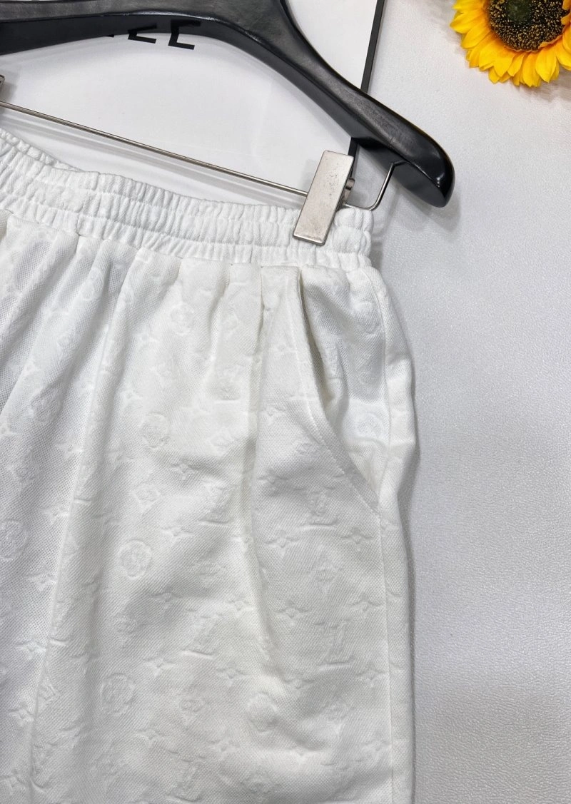 Flexible Louis Vuitton Short Pants 130625