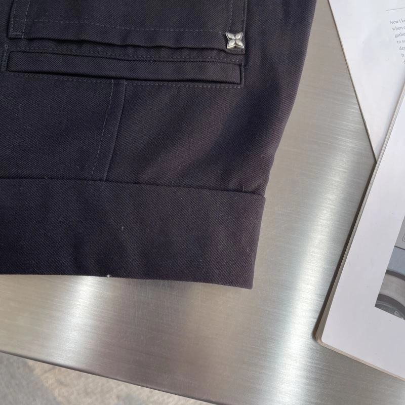 Louis Vuitton Short Pants Stylish 135786