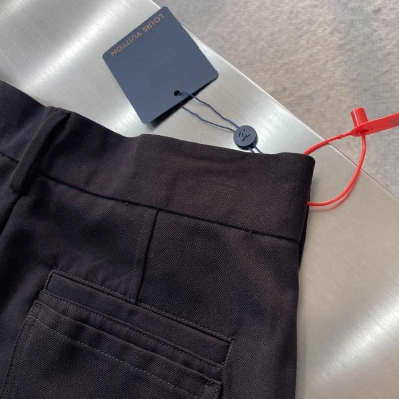 Louis Vuitton Short Pants Stylish 135786