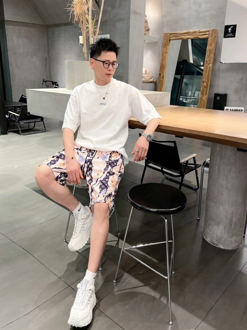 DailyWear Louis Vuitton Short Pants 135754