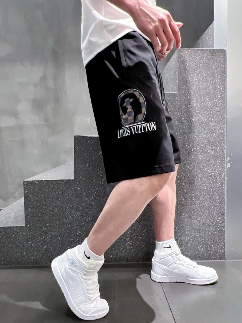 Louis Vuitton Short Pants Comfortable 135757