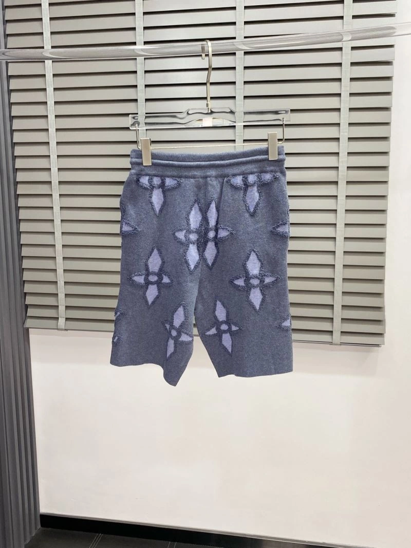 ModernLook Louis Vuitton Short Pants 135753