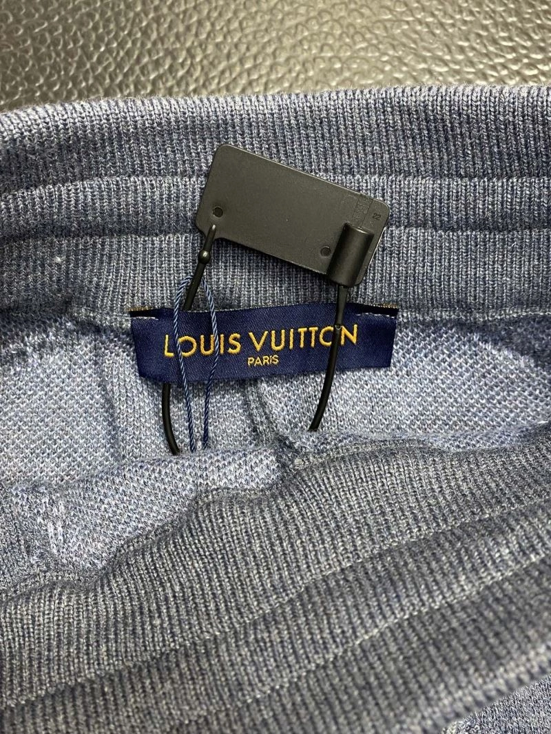 ModernLook Louis Vuitton Short Pants 135753