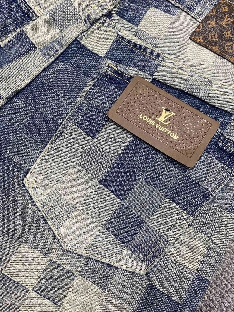 Louis Vuitton Short Pants Attractive 134835