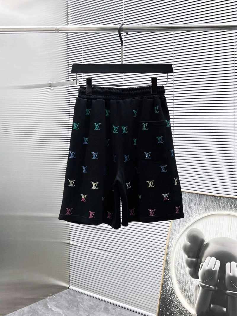 EyeCatching Louis Vuitton Short Pants 134834