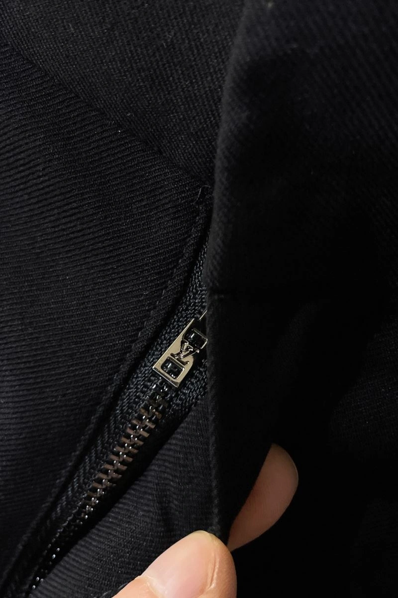 Louis Vuitton Short Pants WrinkleFree 134828