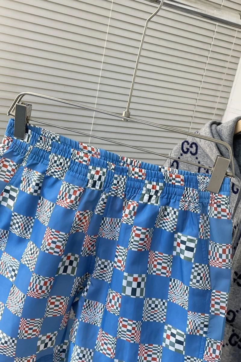 Louis Vuitton Short Pants Breathable 134819
