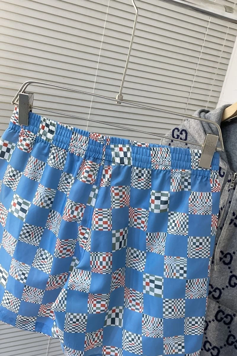 Louis Vuitton Short Pants Breathable 134819