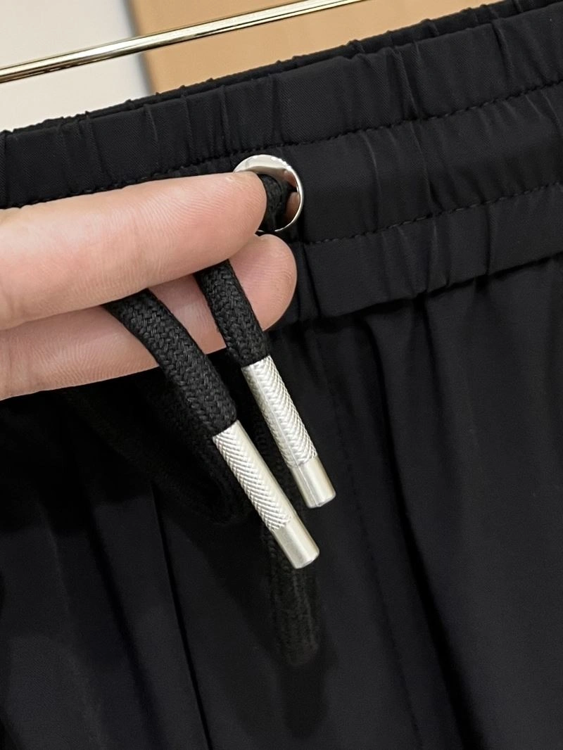 Louis Vuitton Short Pants Breathable 134802