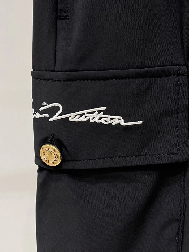 Louis Vuitton Short Pants Breathable 134802