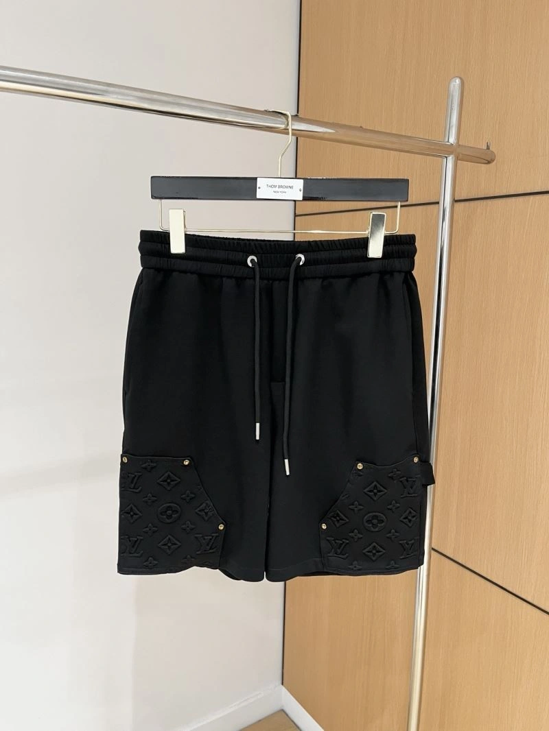 Flexible Louis Vuitton Short Pants 134800